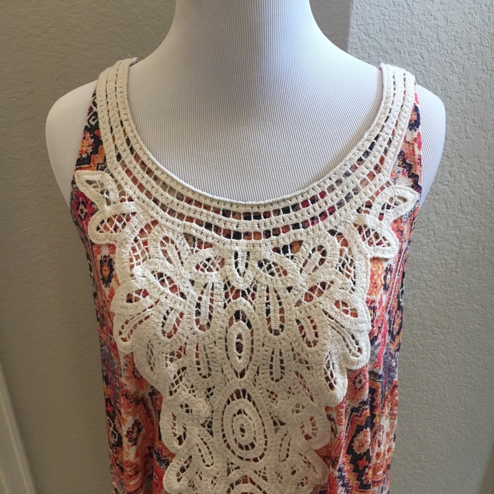 Eyeshadow multi medallion /crochet blouse - S - Picture 9 of 11